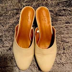 Cute Vintage Slippers❤️